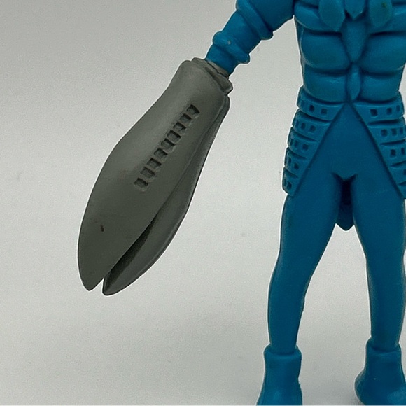 2000 7-Ultra Vtg Monster Series Ultraman Kaiju Soft Vinyl Alien Baltan 4” Rare - Picture 6 of 11